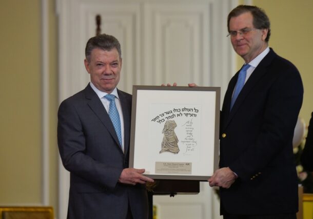 AJC - Presidente de Colombia