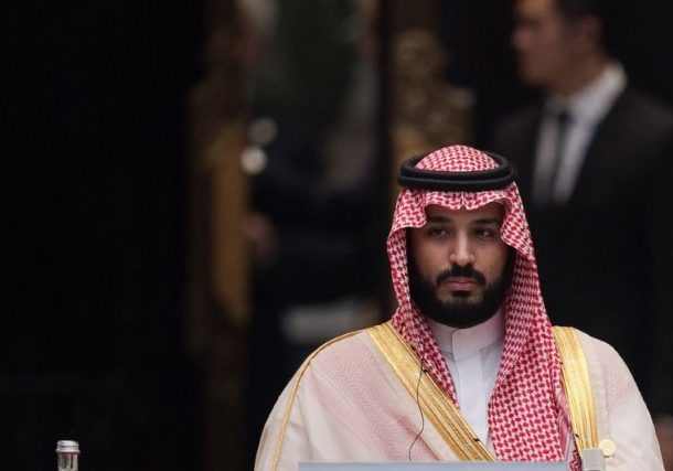 El editorial trata al príncipe Muhammad y al encargado de negocios de Arabia Saudí en el Líbano, Walid Bukhari, con calificativos como “perro y cerdo”