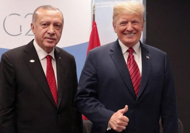 Radio Jai-Erdogan le dice a Trump que da la bienvenida a los esfuerzos de paz, pero Israel debe detener los ataques para su éxito