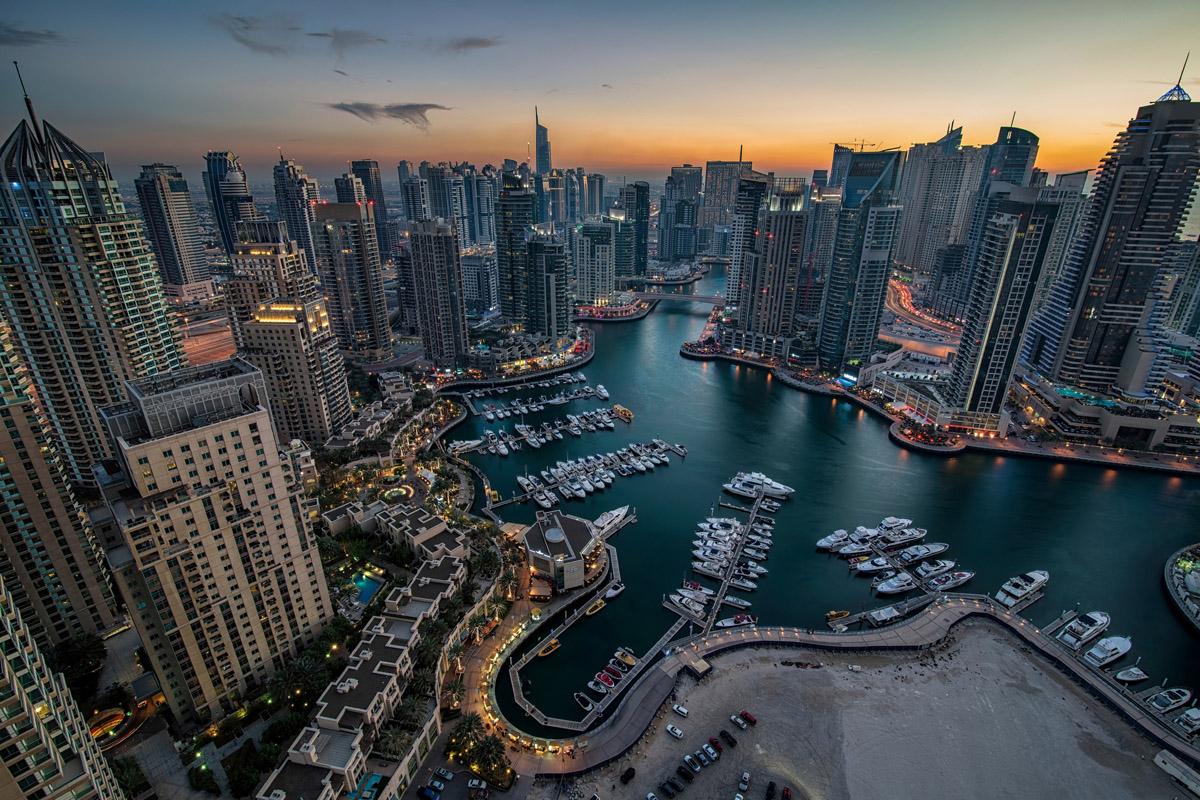 ¿Cuál es el país más rico de los emiratos Arabes