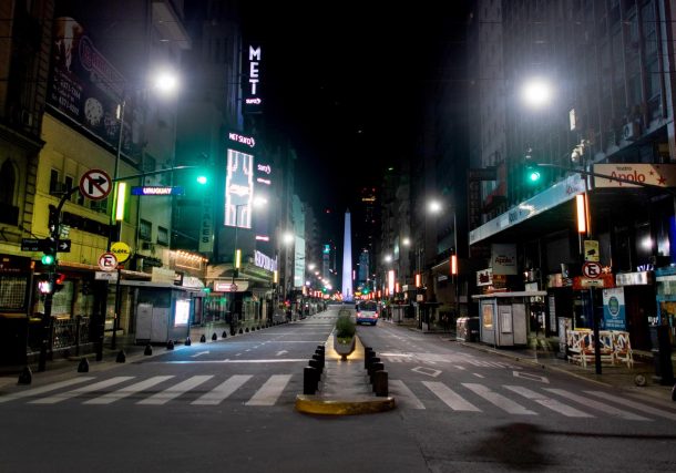 cuarentena nocturna en argentina