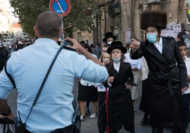 disturbios en un barrio haredi