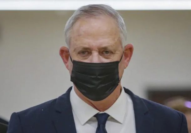 gantz planea el cierre de la cuarentena