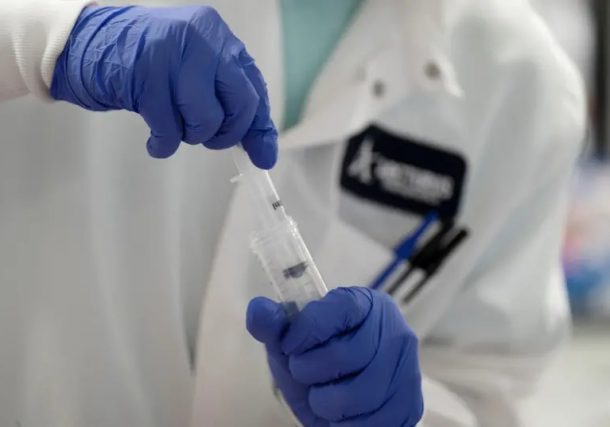 Israel descarta 1000 vacunas vencidas