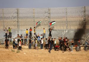 manifestantes palestinos
