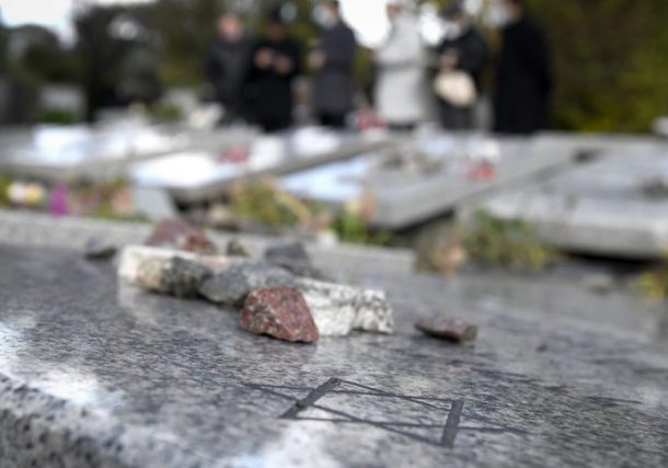 AMIA denuncia nuevos ataques en su cementerio de Tablada y exige a las autoridades que cumplan con su deber de brindar seguridad