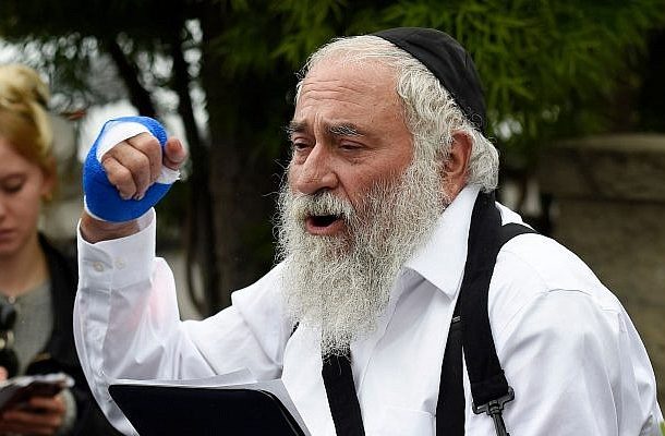 El rabino héroe en el tiroteo de Jabad de Poway es sentenciado a prisión