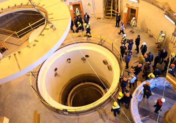 Funcionarios de EE. UU. consideran que Irán está a "semanas" de obtener material para la bomba nuclear (Organización de Energía Atómica de Irán vía AP)