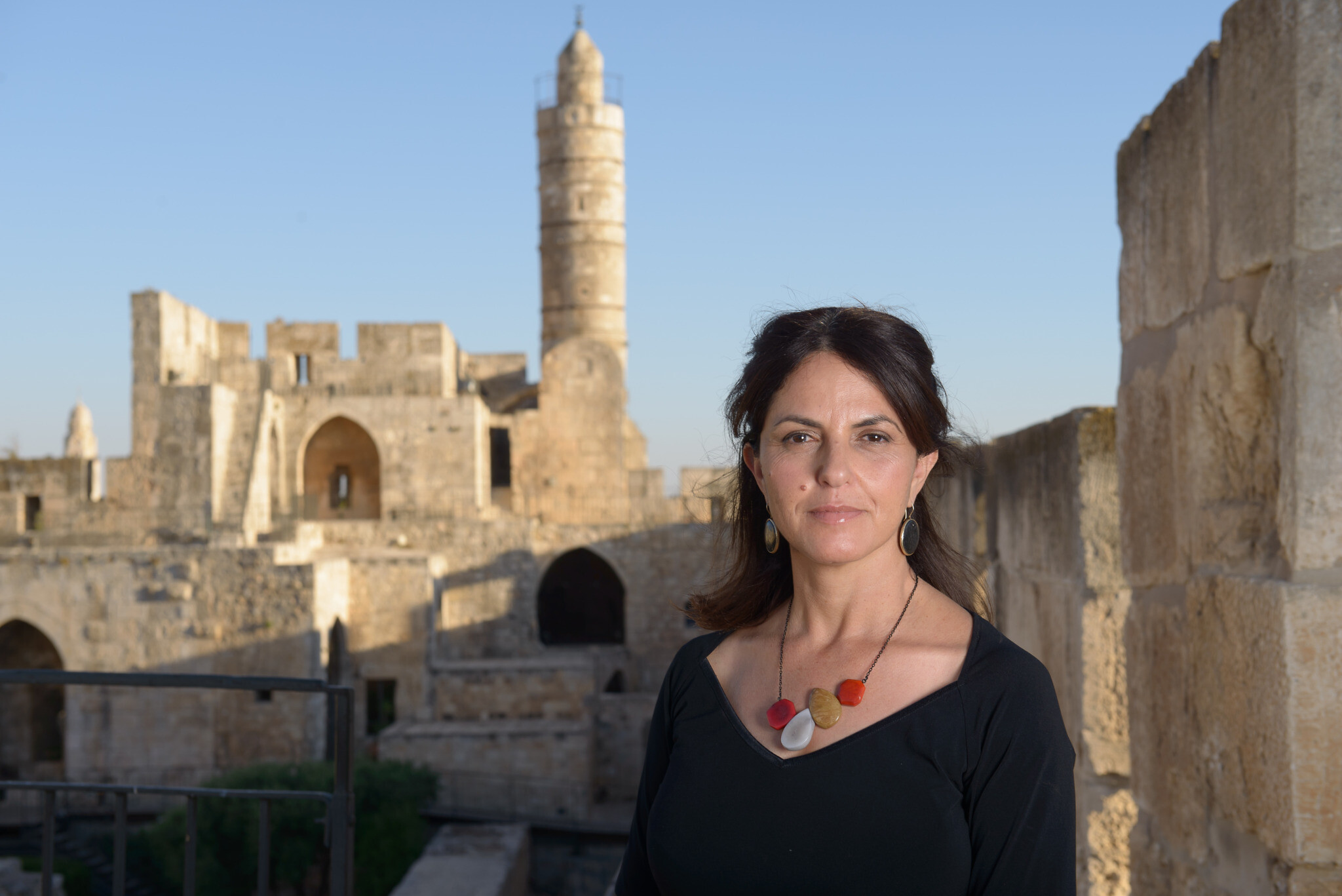 Eilat Lieber, directora del Museo de la Torre de David, actualmente se encuentra en un proyecto de renovación de $ 40 millones cuya finalización está programada para fines de 2022. (Cortesía: Yuval Yosef)