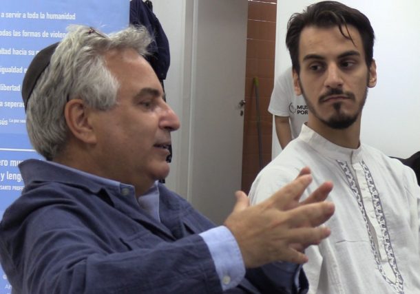 El director de Radio Jai fue invitado a compartir el Iftar de la comunidad Ahmadía