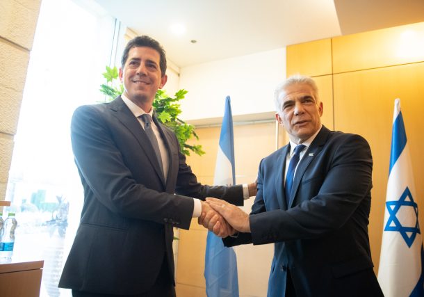 Wado de Pedro Yair Lapid