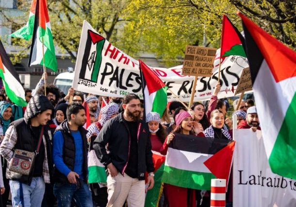 La demostración, registrada oficialmente como "Pro Palestina", rápidamente se convirtió en antisemitismo y odio total hacia el estado israelí Foto: Emmanuele Contini/NurPhoto/Shutterstock