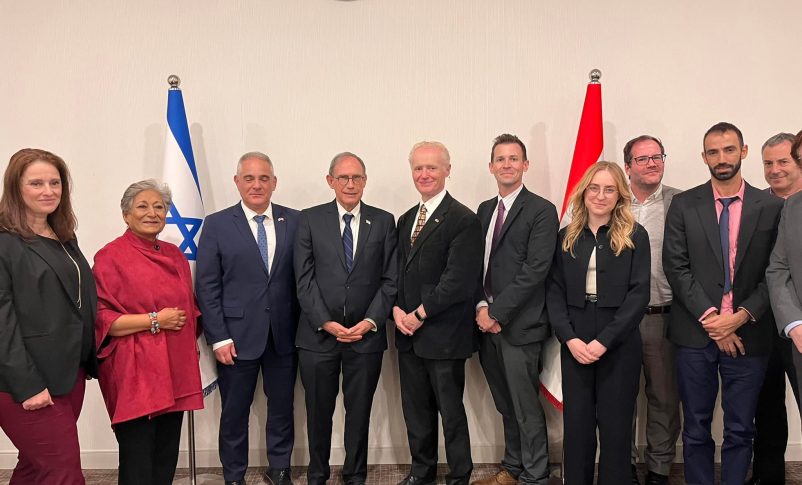 El Ministro de la diáspora Nachman Shai participa de la primera conferencia congregacional de su tipo en Ottawa, Canadá