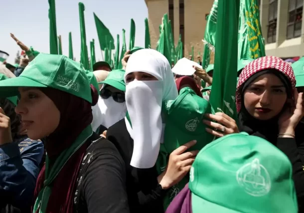 Hamás gana las elecciones del consejo estudiantil de la Universidad de Birzeit en Judea y Samaria