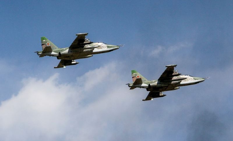 Una batería de defensa aérea rusa estacionada en Siria disparó misiles contra aviones israelíes