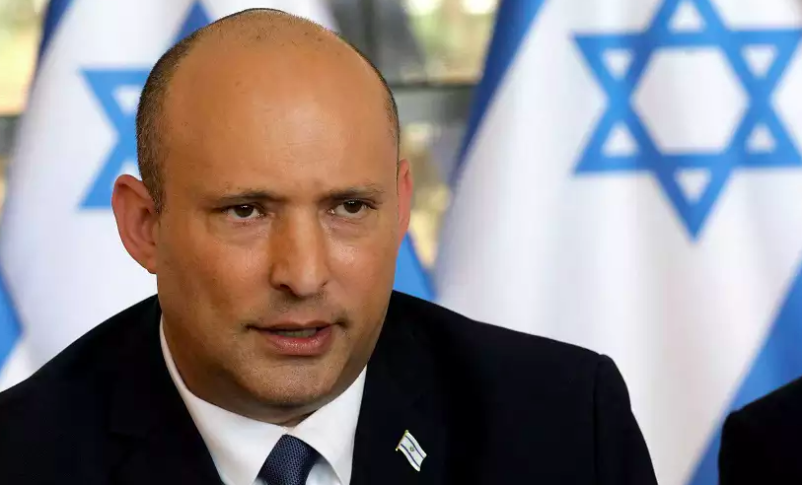 Radio Jai - El primer ministro Naftali Bennett asiste a una reunión semanal del gabinete en Jerusalén, el 29 de mayo de 2022 | Foto de archivo: Reuters vía Gil Cohen-Magen/Pool