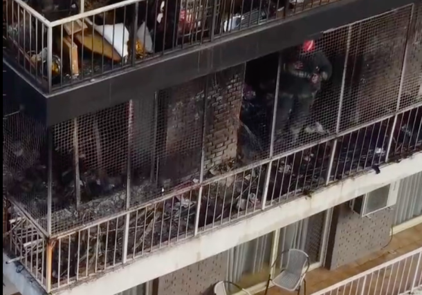 Radio Jai -Una familia ortodoxa devastada por la tragedia del incendio en el edificio de Recoleta