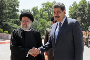 Radio Jai-Nicolás Maduro junto al iraní Ebrahim Raisi 
