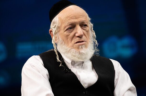 Radio Jai -Yehuda Meshi-Zahav, cofundador de ZAKA, habla en una conferencia en Jerusalén