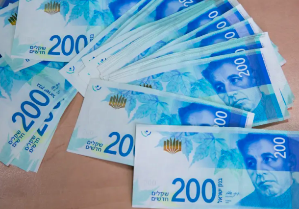 Radio Jai -Israel prohíbe el uso de efectivo para compras superiores a 6.000 NIS