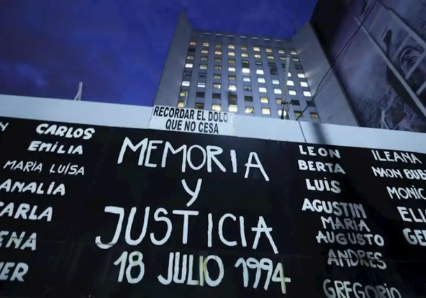 Radio Jai-Avanza el Juicio en ausencia por el atentado a la AMIA- Tomas Farini Duggan