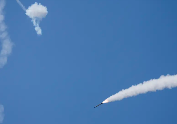 Radio Jai -Hasta el momento la Jihad Islámica Palestina ha disparado 950 cohetes, 750 cruzaron territorio israelí - 96% interceptados