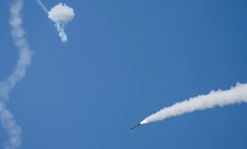 Radio Jai -Hasta el momento la Jihad Islámica Palestina ha disparado 950 cohetes, 750 cruzaron territorio israelí - 96% interceptados