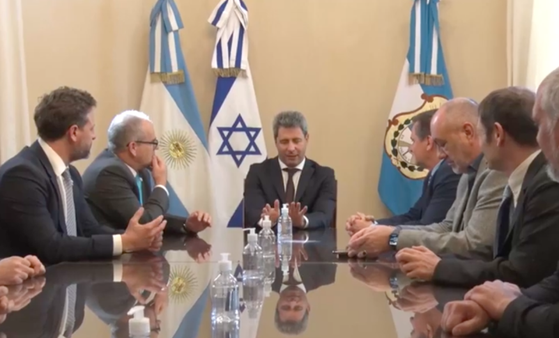 Radio Jai. -Sergio Uñac recibió al embajador del Estado de Israel en la Argentina, Eyal Sela