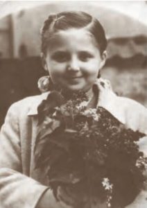 Radio Jai -Tova Friedman cuando era niño, antes de la Segunda Guerra Mundial. (Cortesía)