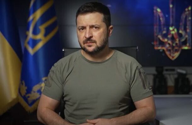 Radio Jai -El presidente de Ucrania, Volodymyr Zelensky, habla por video en una conferencia organizada por el diario Haaretz de Israel, el 24 de octubre de 2022. (Captura de pantalla: YouTube; utilizada de conformidad con la Cláusula 27a de la Ley de derechos de autor)