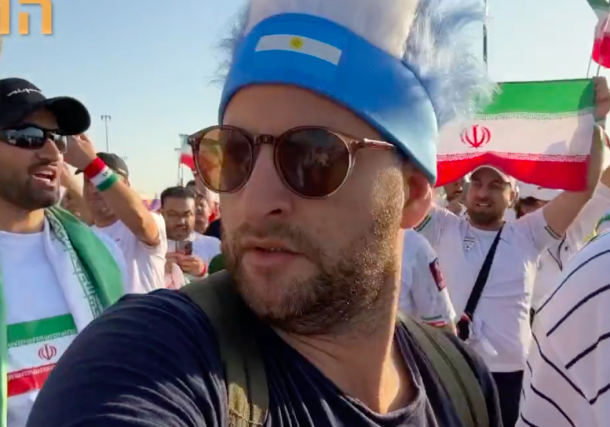 Radio Jai - Medios qataríes distribuyen un video con el título “Exponer a los criminales”, intimidando al comediante israelí Guy Hochman