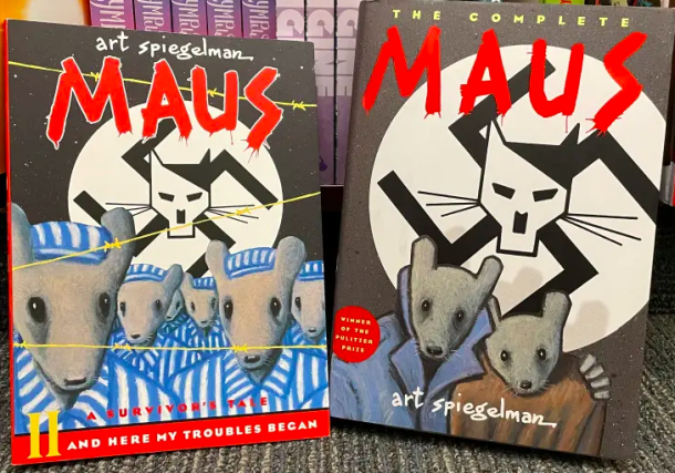 Radio Jai -En esta ilustración, se muestran dos libros de la novela gráfica "Maus" del caricaturista estadounidense Art Spiegelman, en Pasadena, California, EE. UU., el 27 de enero de 2022. (Crédito de la foto: MARIO ANZUONI/REUTERS)
