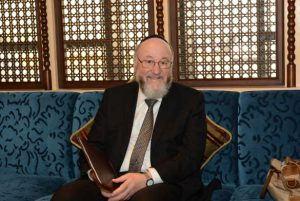 Radio Jai -El Gran Rabino Ephraim Mirvis en el foro de Abu Dhabi para la Paz