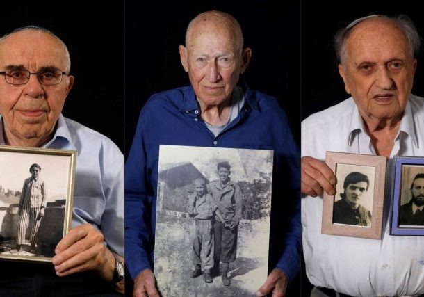 Radio Jai -Menahem Haberman con una foto de él mimso después de la guerra, Danny Chanoch, muestra una imagen suya con su hermano mayor Uri, también una vez acabada la contienda bélica y Dov Landau sostiene una fotografía de sus padres que fueron asesinados por los nazis. / AFP / MENAHEM KAHANA