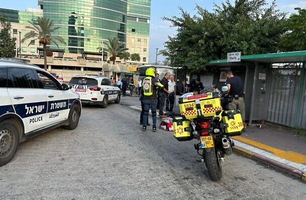 Radio Jai -Hombre muerto a tiros por soldado de las FDI cerca de Ra'anana después de ser confundido con terrorista