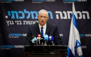 Radio Jai - Gantz dice que el plan de reforma judicial conducirá a una ‘guerra civil’ – Insta a las masas israelíes a tomar las calles