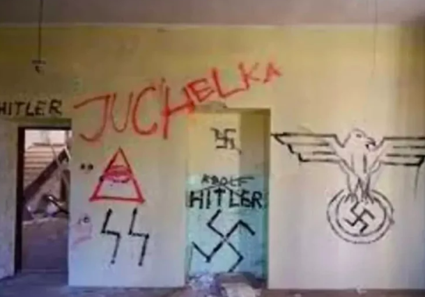 Radio Jai - Grafiti antisemita afirma que los judíos impulsan la guerra con Rusia Graffiti antisemita en un muro (crédito: WIKIMEDIA)