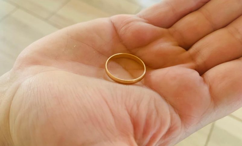 Radio Jai -Mujer haredi de Nueva York liberada del matrimonio con un marido que descubrió era musulmán, no judío ortodoxo