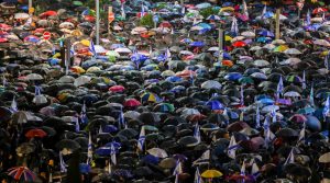 Radio Jai -Miles de israelíes protestan contra el actual gobierno israelí en la plaza Habima de Tel Aviv, el 14 de enero de 2023.