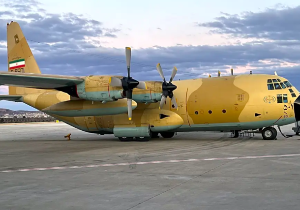 Radio Jai -Video: Avión de ayuda israelí, avión militar iraní uno al lado del otro en Turquía