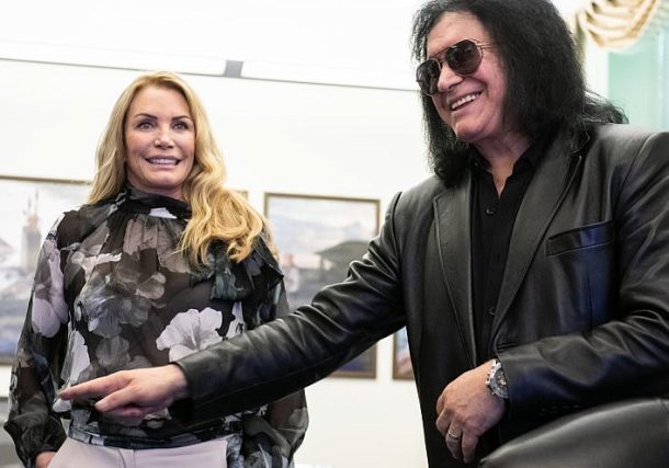 Radio Jai -Gene Simmons de Kiss revelará mural del héroe católico polaco del Holocausto