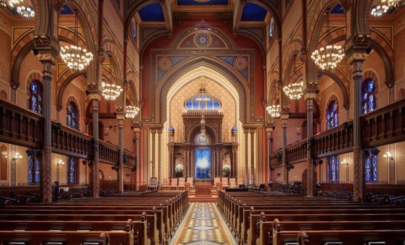 Radio Jai -6 sinagogas espectaculares de un nuevo libro sobre las casas de culto de Manhattan