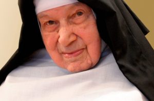 Radio Jai -María Roszak, la monja polaca que salvó a los judíos escondiéndolos en el convento