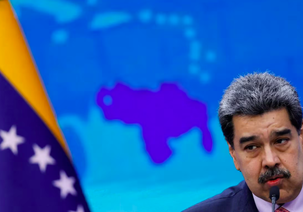 Radio Jai - Venezuela: renunció el ministro de petróleo en medio de un escándalo por corrupción que involucra a PDVSA