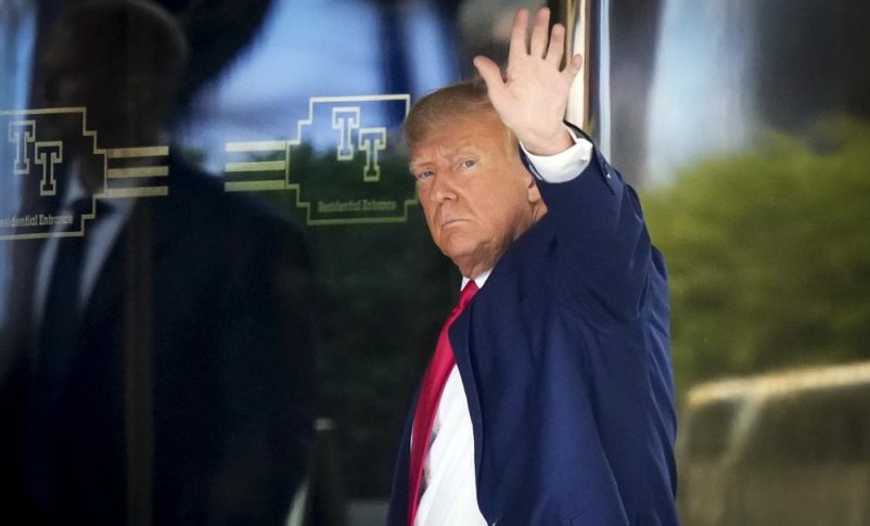 Radio Jai -Trump en el juzgado para la lectura de cargos. Esto es lo que puede esperar