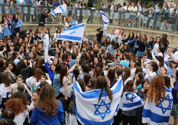 "Se siente un mal ambiente antes de Iom Haatzmaut" Itzik Horn