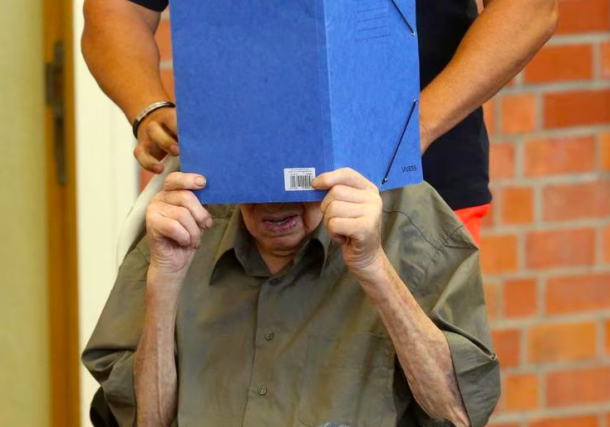 Radio Jai - "Pese a la lamentable muerte de convictos nazis antes de la conclusión del proceso de apelación, los juicios siguen siendo muy importantes" CSW