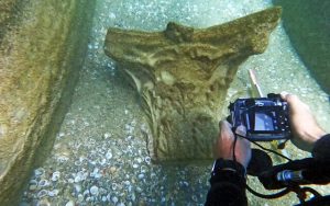 Radio Jai -Un nadador descubre una preciosa carga de mármol de un naufragio del Mediterráneo de 1.800 años de antigüedad