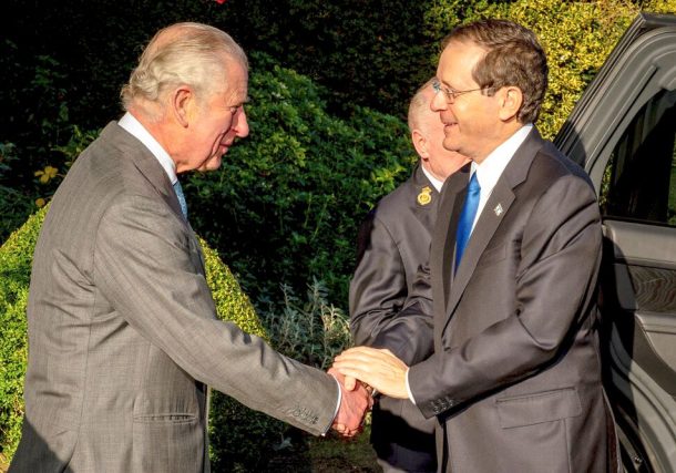 El presidente Herzog representará a Israel en la coronación del Rey Carlos III