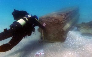 Radio Jai - Un nadador descubre una preciosa carga de mármol de un naufragio del Mediterráneo de 1.800 años de antigüedad
